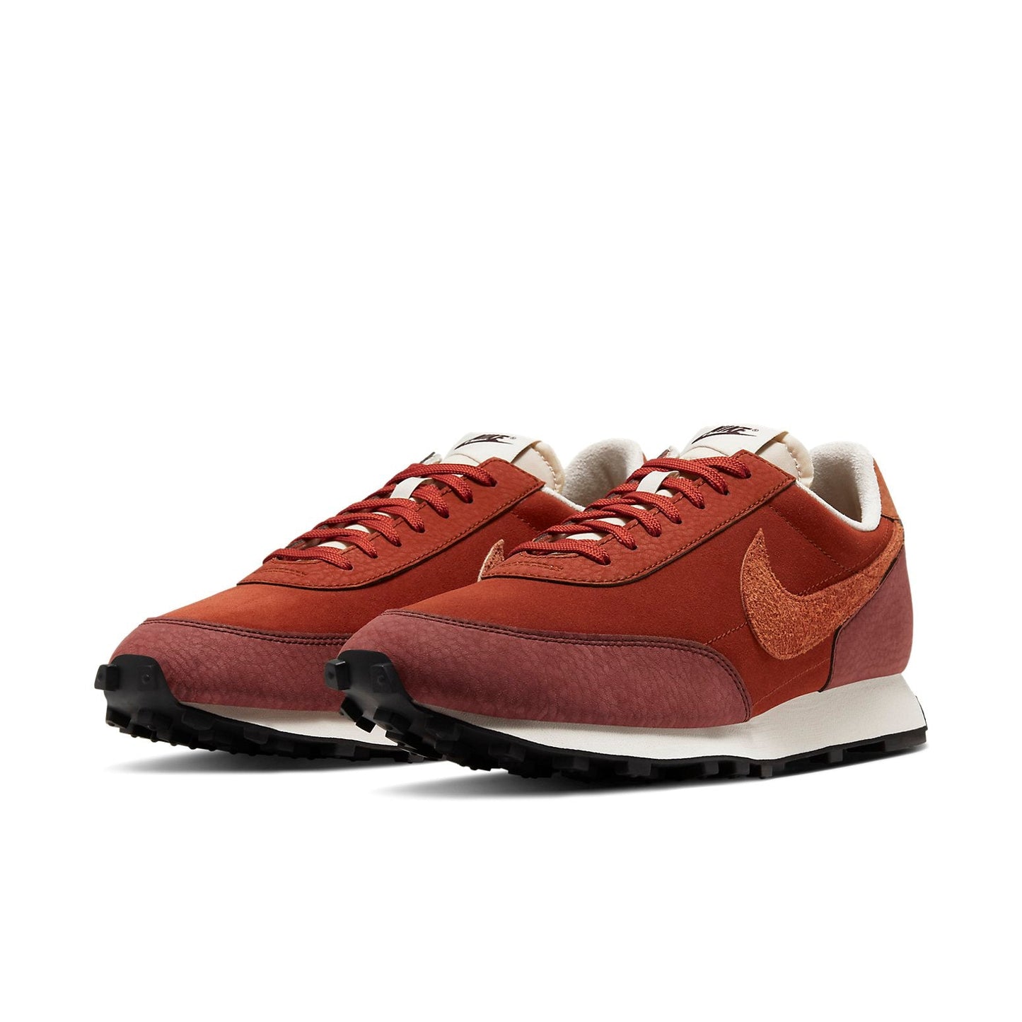 NikeDaybreak 'Rugged Orange'