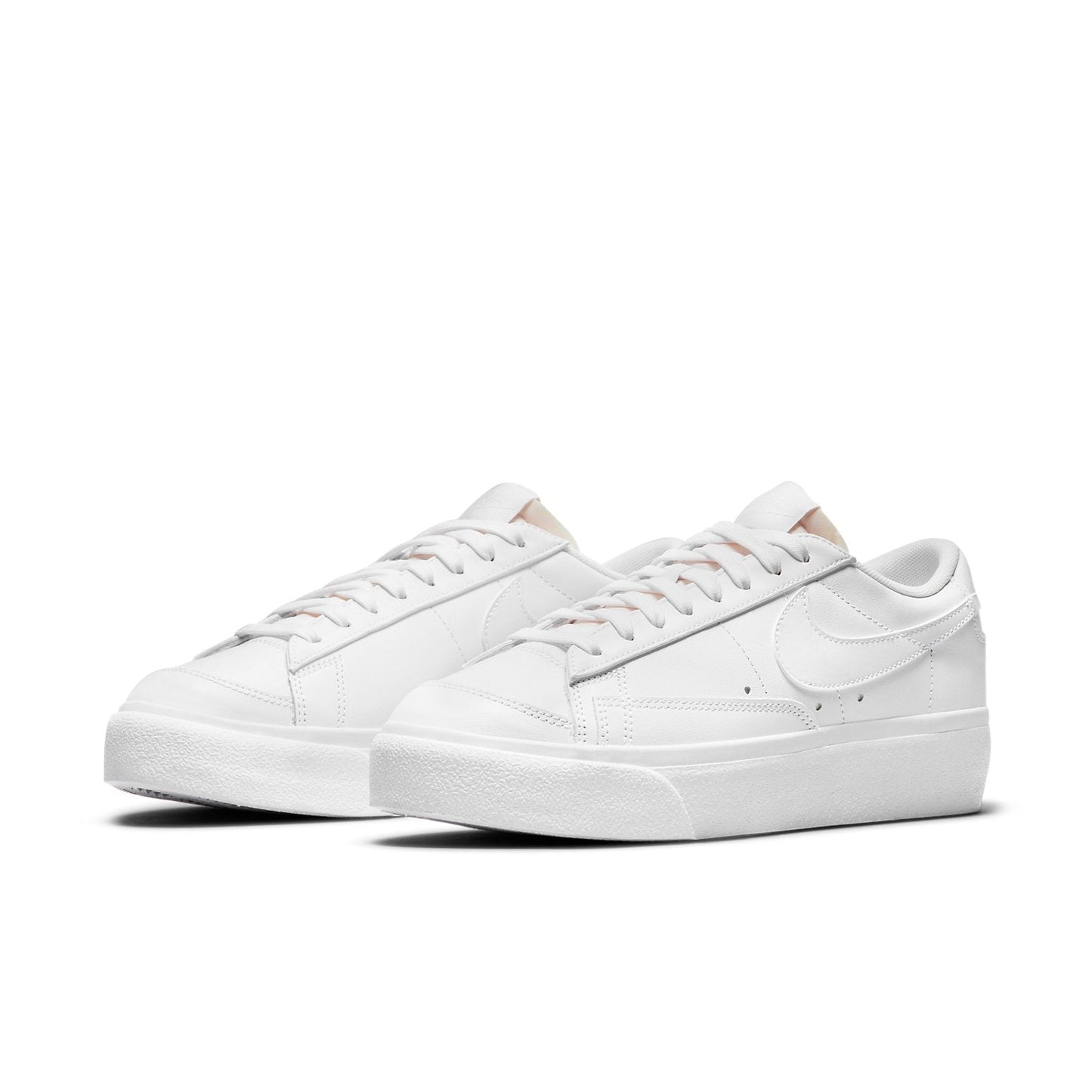 Nike(WMNS)  Blazer Low Platform 'Triple White'