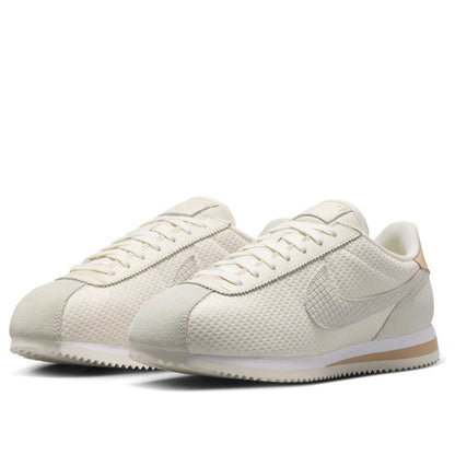 Nike(WMNS)  Cortez 'Pearl White Pale Ivory'