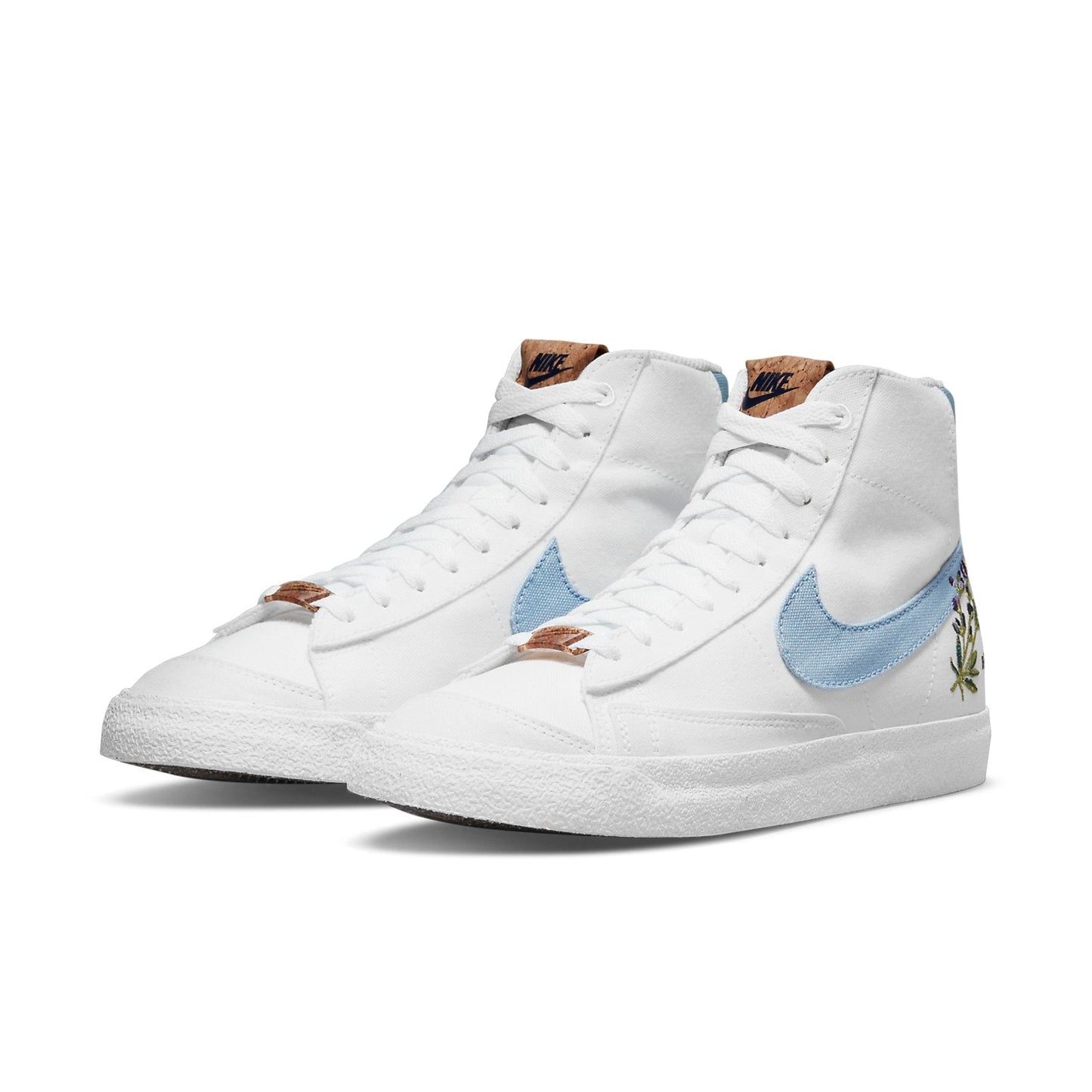 Nike(WMNS)  Blazer Mid '77 SE 'Indigo'
