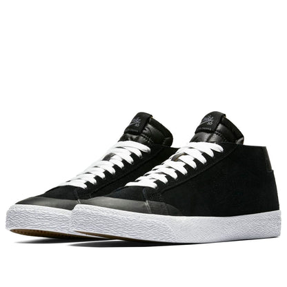 NikeZoom Blazer Chukka XT SB 'Black'