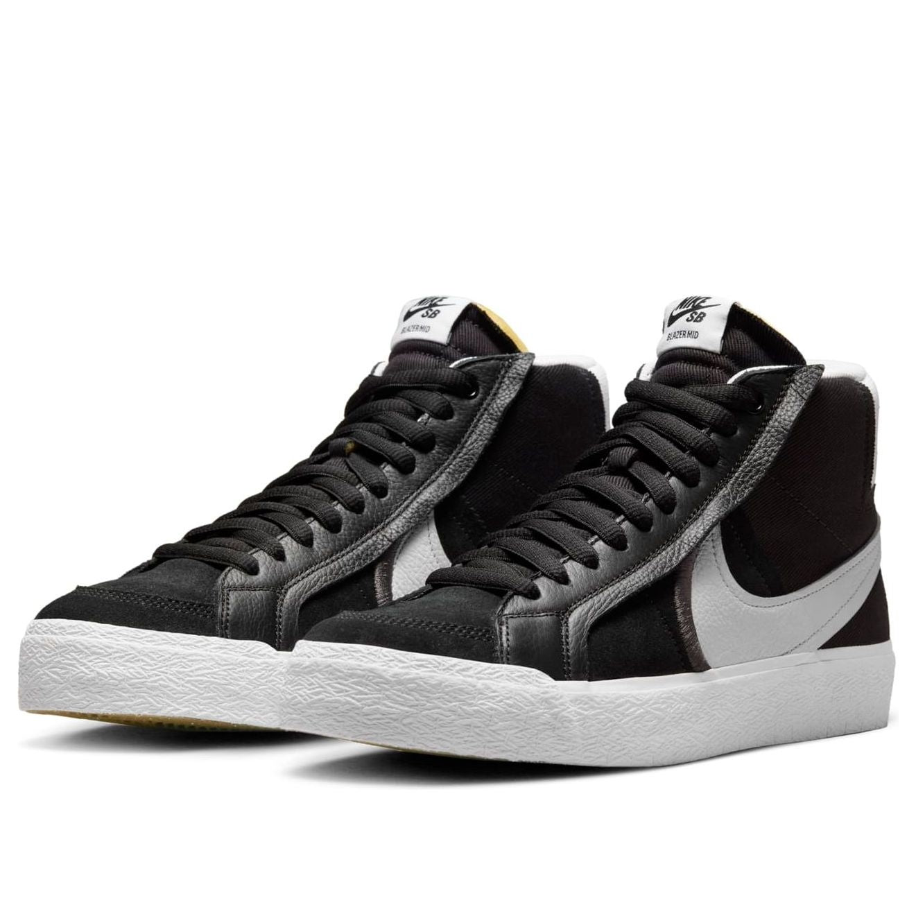 NikeZoom Blazer Mid Premium SB 'Oversized Swoosh - Black'