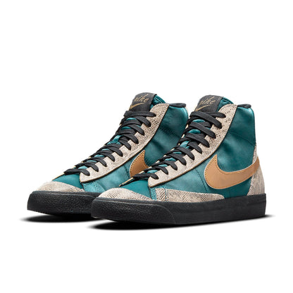 Nike(WMNS)  Blazer Mid '77 'Lucha Libre'