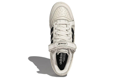 adidas originals Forum 84 Low 'White Black' HP9563