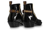 (WMNS) LOUIS VUITTON Matador Ankle Boots 'Black with Gold Chain and Monogram Straps' 1A8D0C