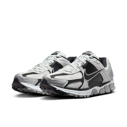Nike Zoom Vomero 5 'Metallic Silver Black'  FJ4151-004