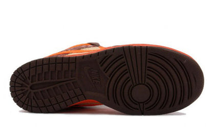 Nike SB Dunk Low Pro 'Hunter Reese Forbes' 304292-281