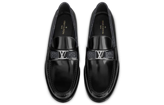 LOUIS VUITTON Major Loafers 'Black with Monogram Deco' 1A7VZ1