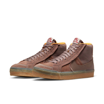 NikeZoom Blazer Mid Premium Plus SB 'Plum Eclipse Gum'