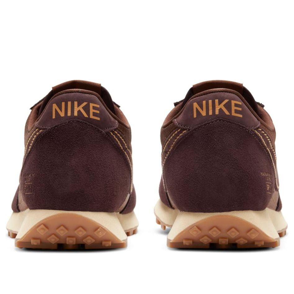 NikeDaybreak 'Dark Coffee'