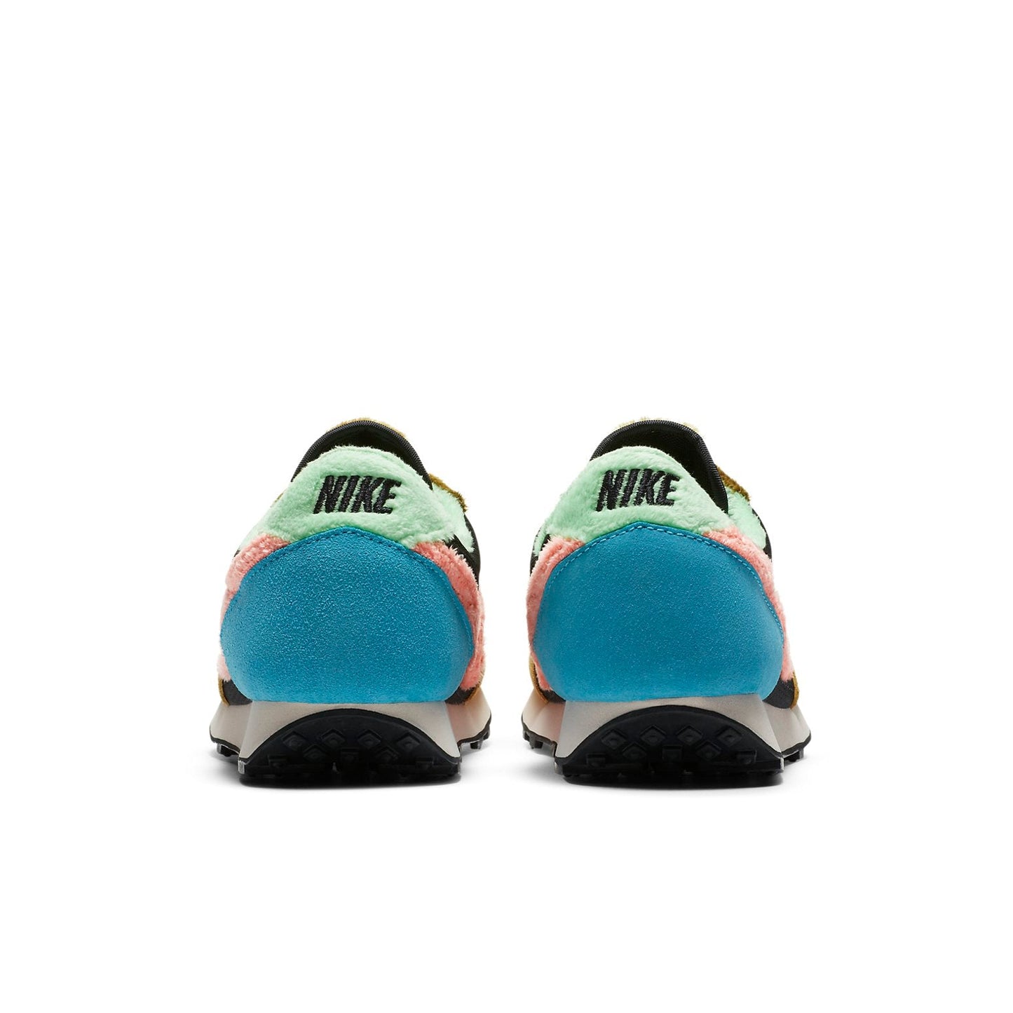 Nike(WMNS)  Daybreak 'Fur Pack - Guava Ice Atomic Pink'