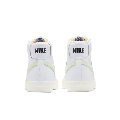 Nike(WMNS)  Blazer Mid '77 'Barely Volt'