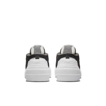 Nikex sacai Blazer Low 'Iron Grey'