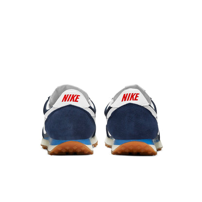 Nike(WMNS)  DayBreak Shoes For White/Blue