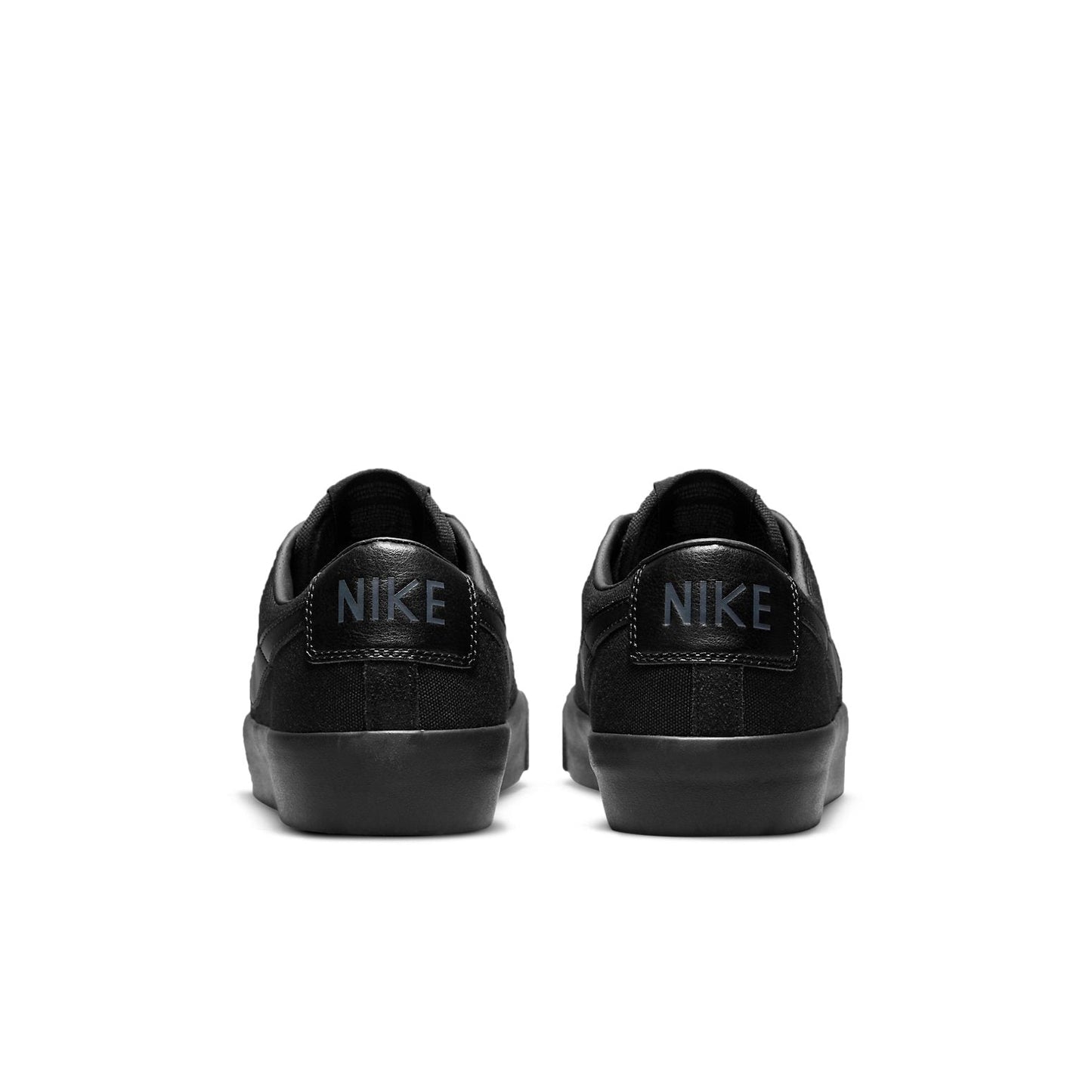 NikeZoom Blazer Low Pro GT SB 'Triple Black'