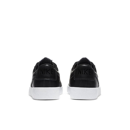Nike(WMNS)  Blazer Low LE 'Black White'