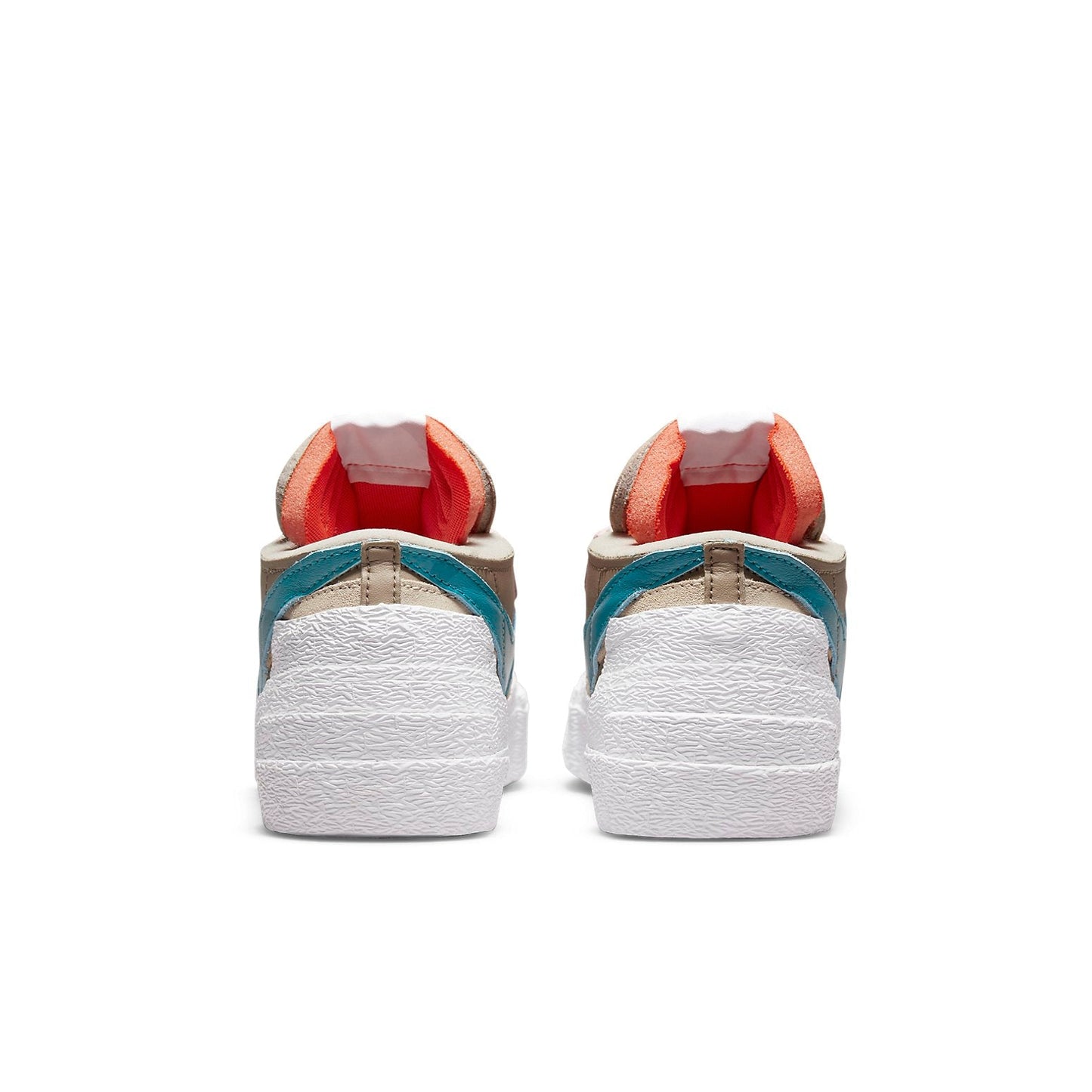 Nikex sacai x KAWS Blazer Low 'Reed'