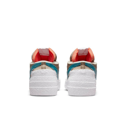 Nikex sacai x KAWS Blazer Low 'Reed'