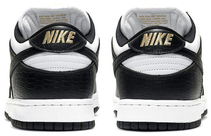 Nike x Supreme SB Dunk Low OG QS 'Black' DH3228-102