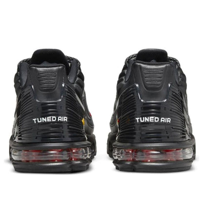 Nike Air Max Plus 3 'Bred' DO6385-002