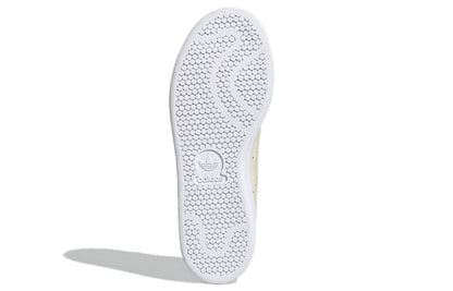 (WMNS) adidas originals Stan Smith 'Off White Silver Metallic' FY6773