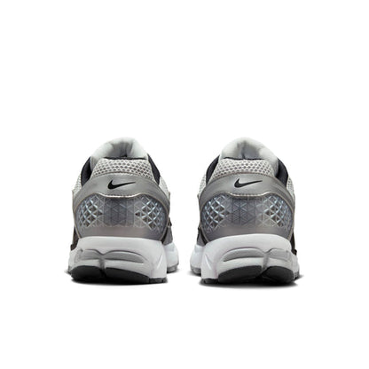 Nike Zoom Vomero 5 'Metallic Silver Black'  FJ4151-004