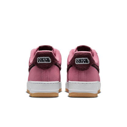 (WMNS) Nike Air Force 1 Low '07 SE 'Desert Berry Gum Fleece' DQ7583-600