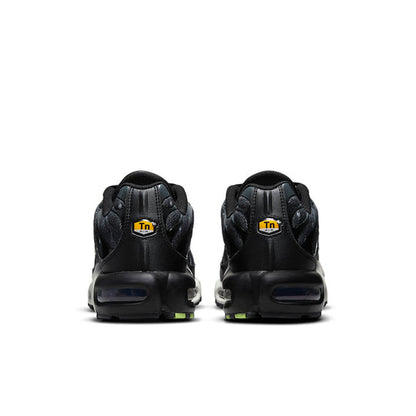 Nike Air Max Plus SE 'Black Chrome' DM7570-001