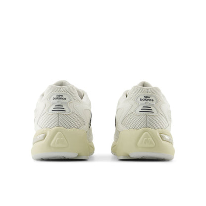 New Balance 725v1 'Sea Salt Phantom Bone' ML725CA