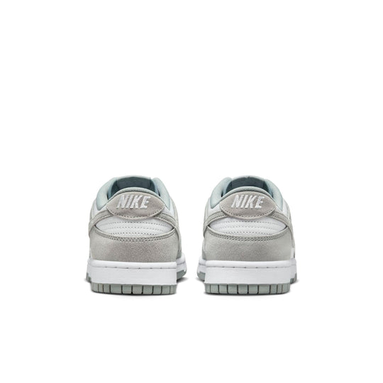 Nike Dunk Low SE 'Light Pumice' FQ8249-101