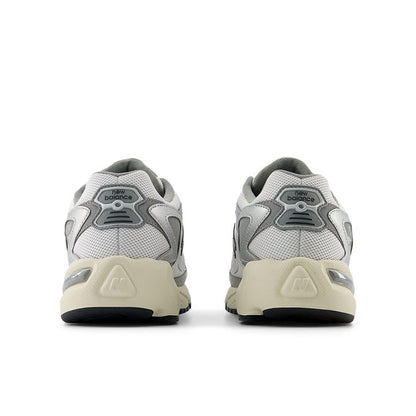 New Balance 725 'White Silver' ML725CD