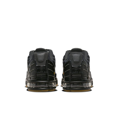 Nike Air Max Plus 3 'Black Smoke Grey Gum' FV0386-001