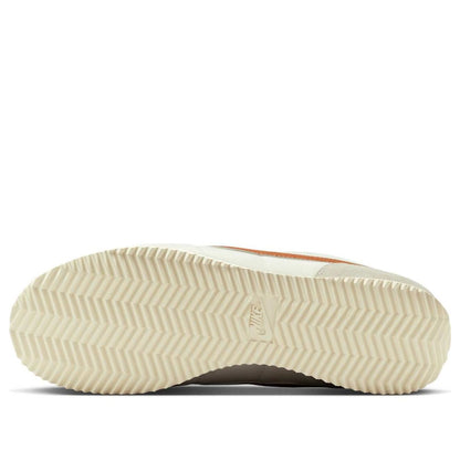 Nike(WMNS)  Cortez Textile 'Sail Alabaster'