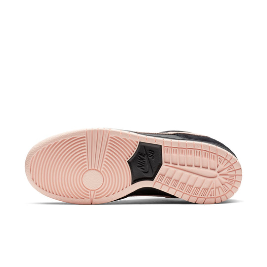 Nike SB Dunk Low 'Black Coral' BQ6817-003