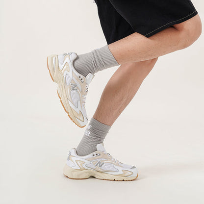 New Balance 725 'Bone Metallic Silver' ML725T