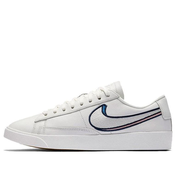 Nike(WMNS)  Blazer Low LX 'White Signal Blue'