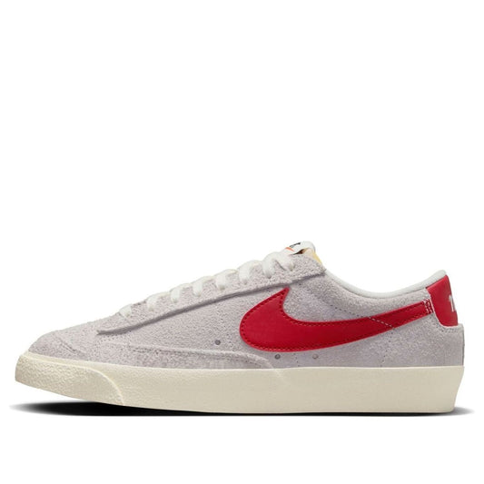 Nike(WMNS)  Blazer Low '77 Vintage 'Summit White Red'