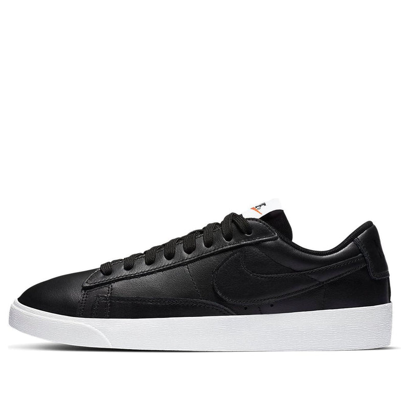 Nike(WMNS)  Blazer Low LE 'Black White'