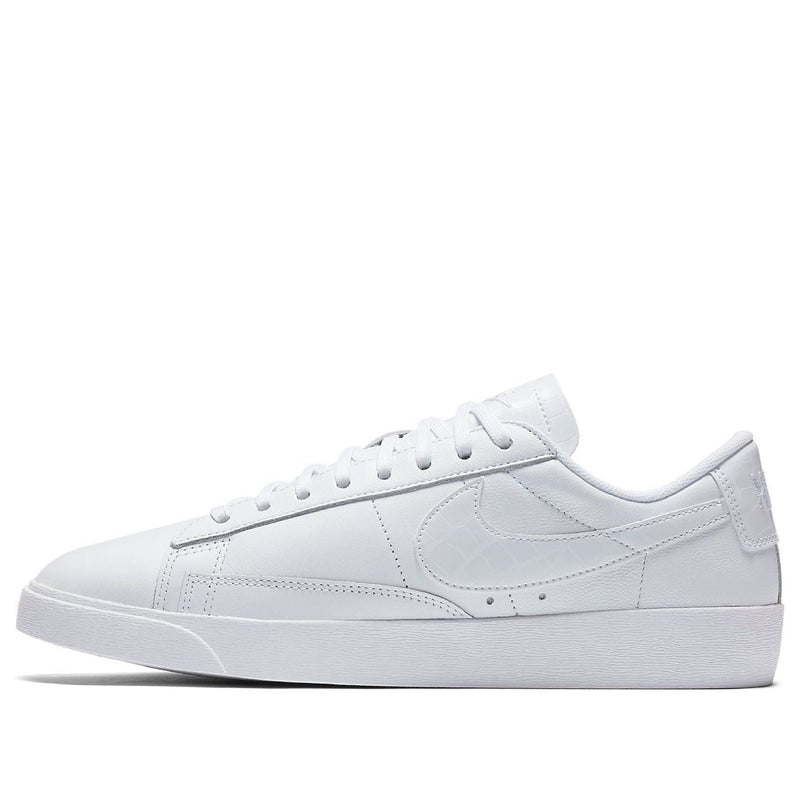 Nike(WMNS)  Blazer Low 'Triple White'