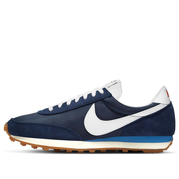Nike(WMNS)  DayBreak Shoes For White/Blue