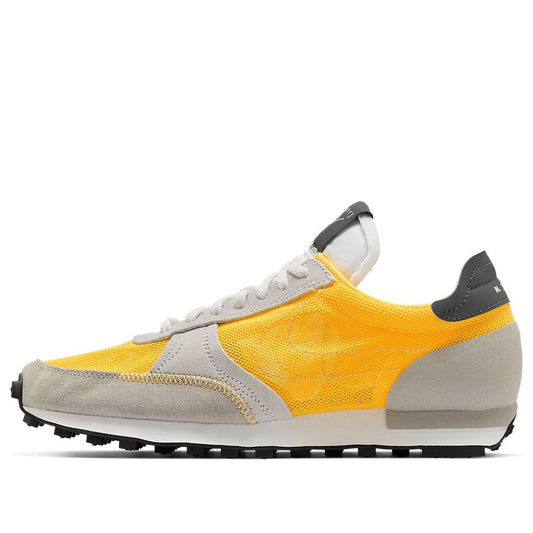 NikeDaybreak Type 'Laser Orange'