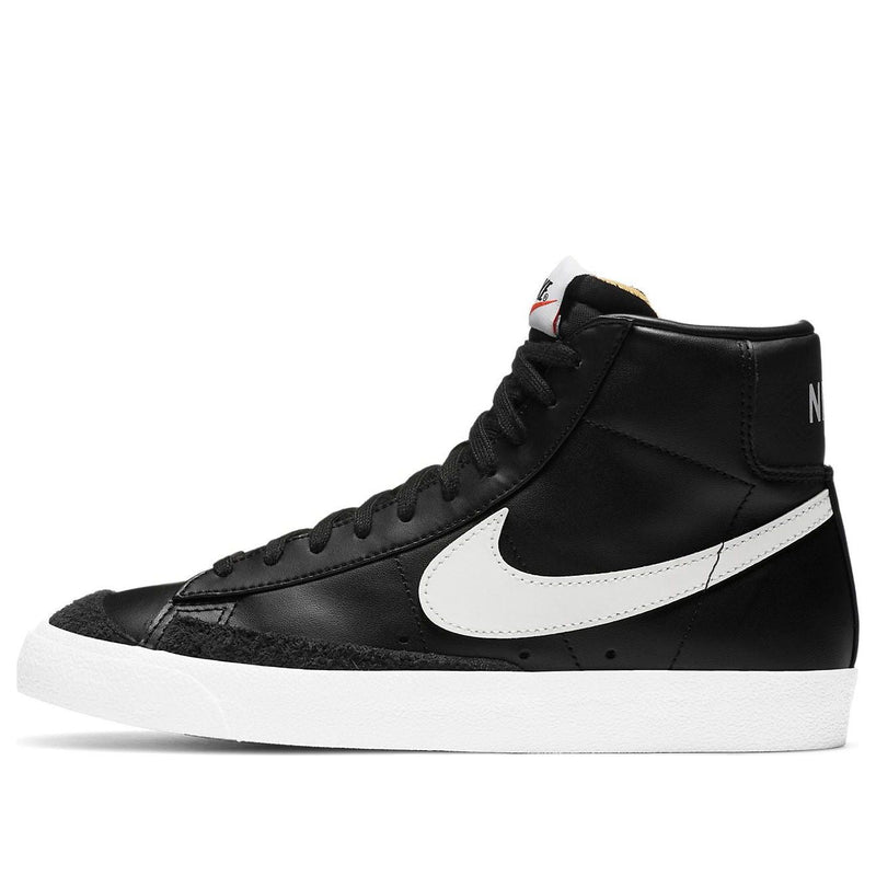Nike(WMNS)  Blazer Mid '77 'Black White'