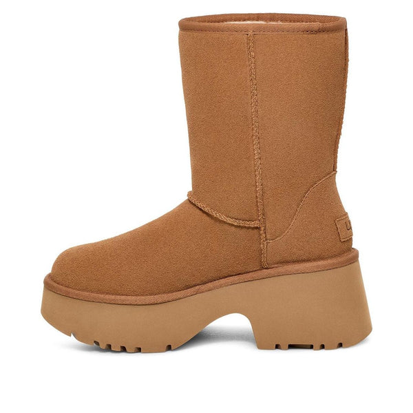UGG(WMNS)  Classic Short New Heights 'Chestnut'