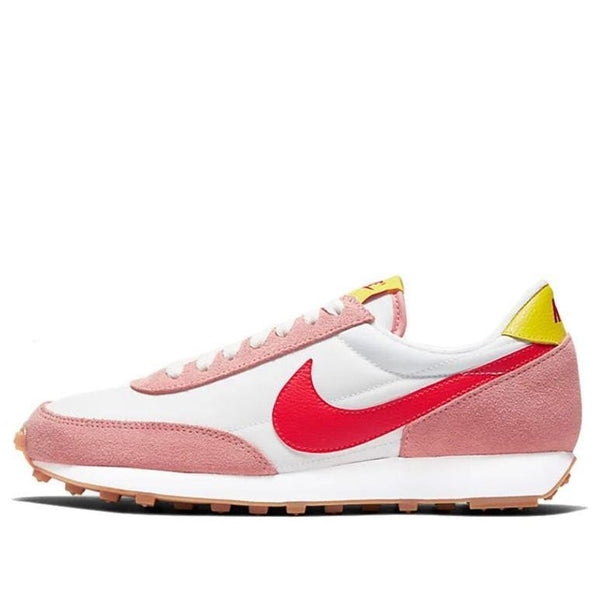 Nike(WMNS)  Daybreak 'Coral Stardust'