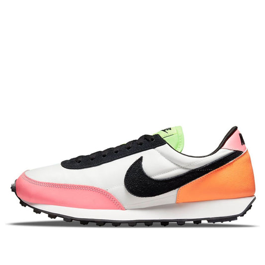 Nike(WMNS)  Daybreak 'Summit White Sunset Pulse'