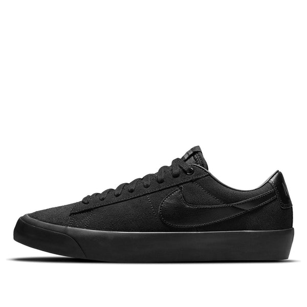 NikeZoom Blazer Low Pro GT SB 'Triple Black'