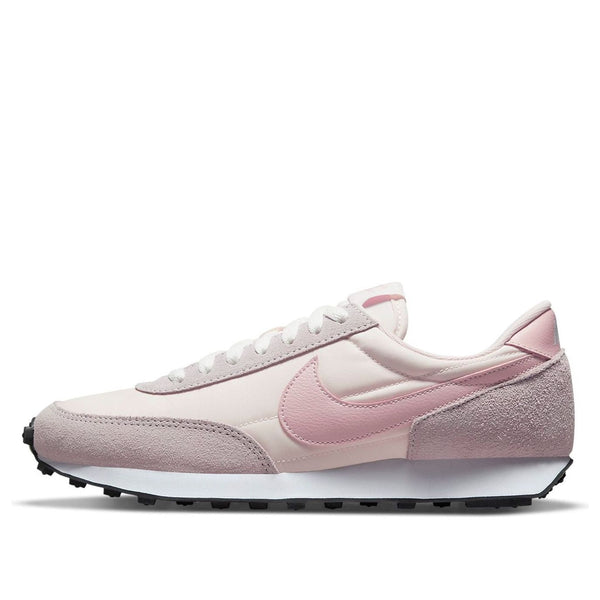 Nike(WMNS)  Daybreak 'Light Soft Pink'