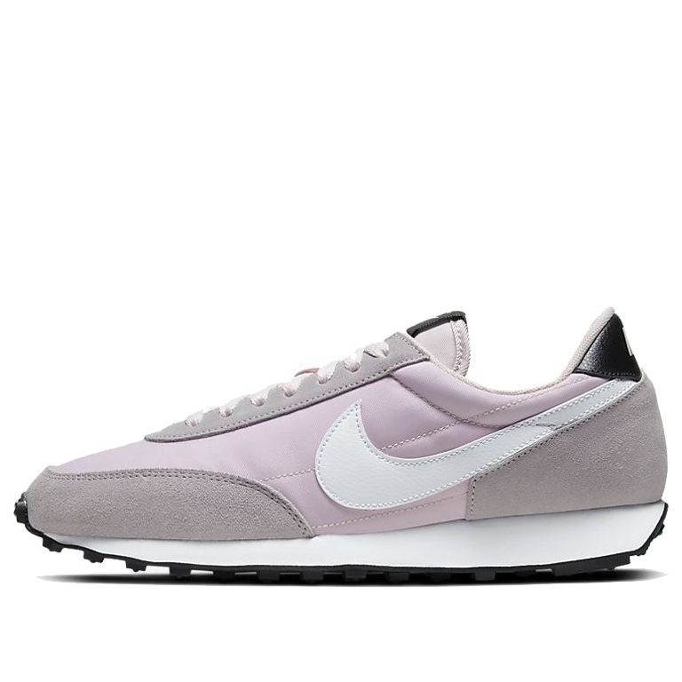 Nike(WMNS)  Daybreak 'Barely Rose'