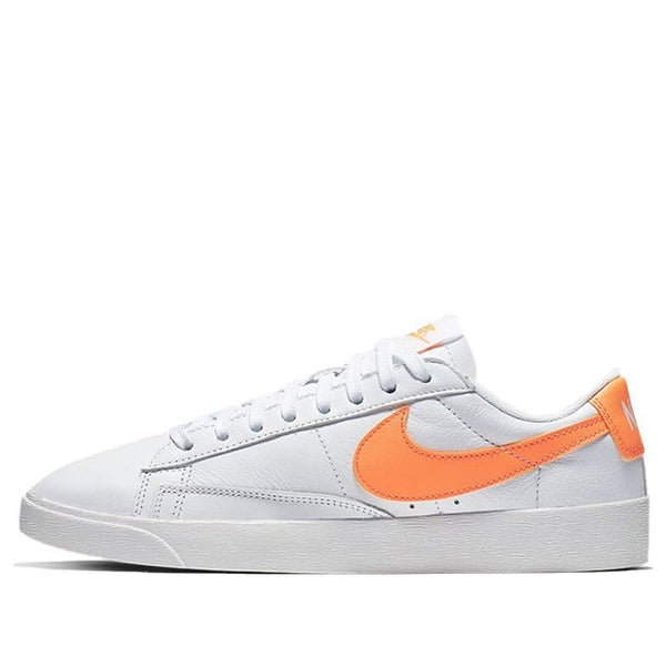 Nike(WMNS)  Blazer Low LE 'White Fuel Orange'