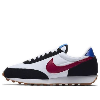 Nike(WMNS)  Daybreak 'White Novel Red'